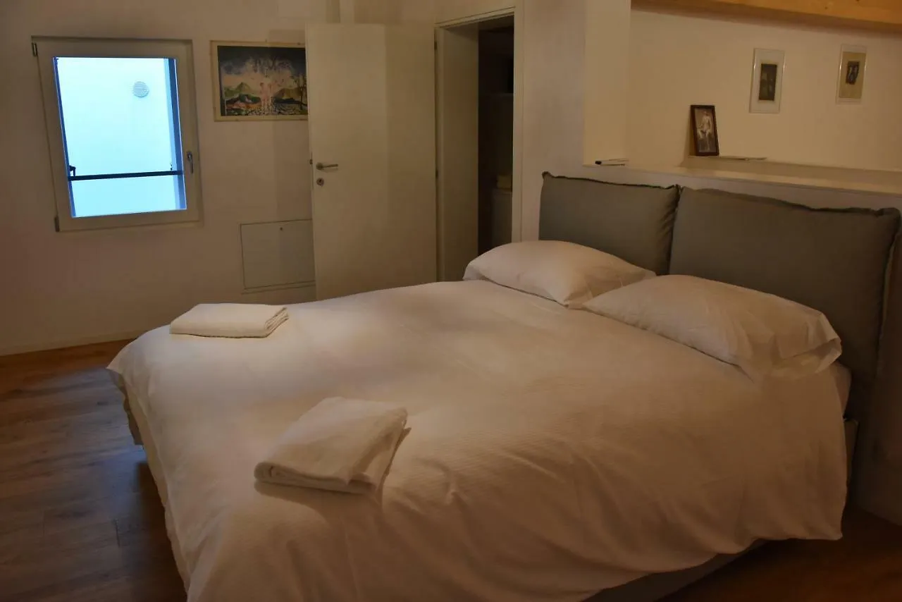 Suite In Centro Storico Caorle Italy