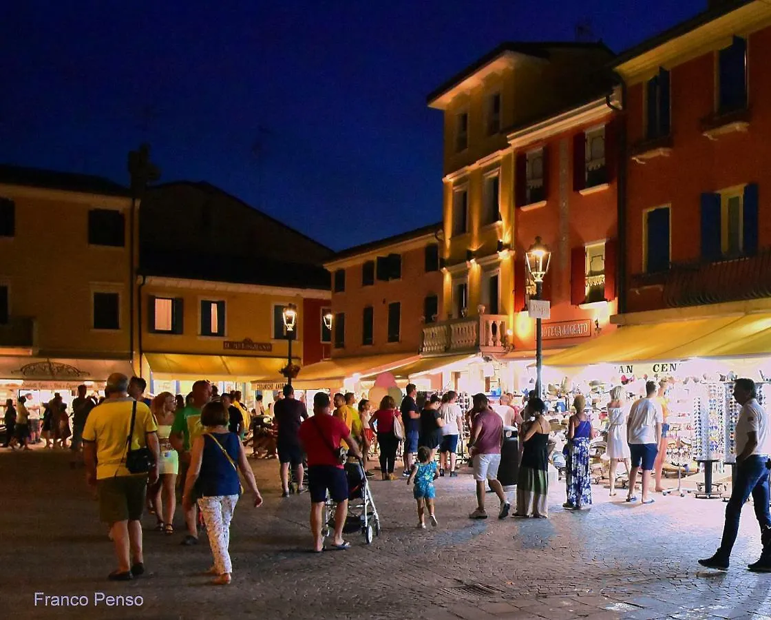 Suite In Centro Storico Caorle 0*,